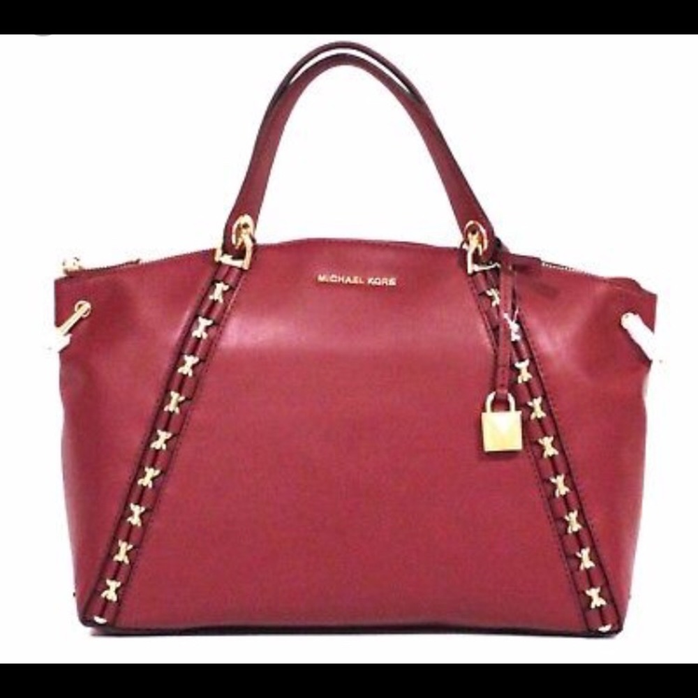 Brand 🆕 Michael Kors Sadie Leather Satchel